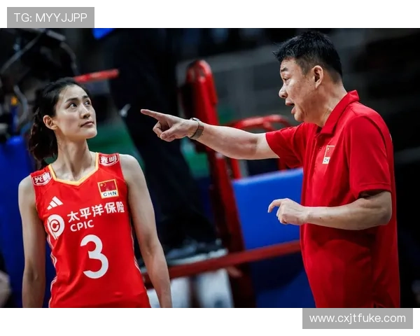 中国女排逆转夺冠展现顽强拼搏精神点燃全国球迷热情