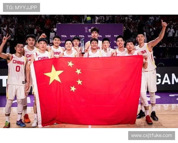 中国篮球队逆转胜韩国晋级亚洲杯决赛 展现顽强拼搏精神