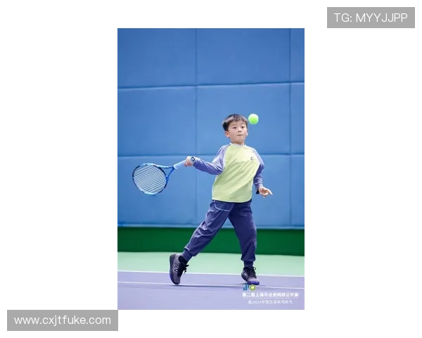 网球赛季高潮即将到来 国际顶级球员竞争白热化新动态