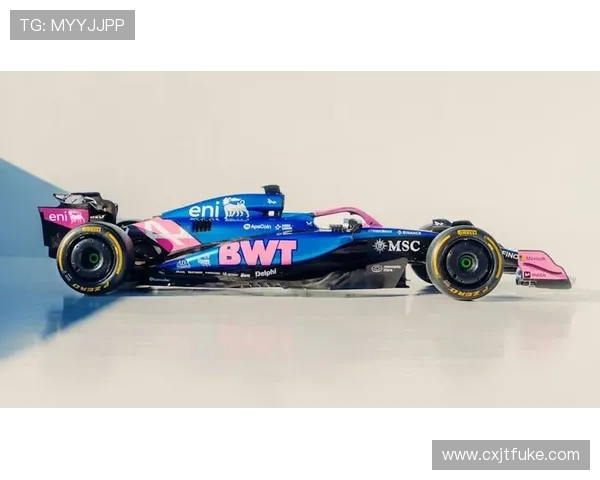 全球聚焦新赛季F1激战，各大车队技术革新与战略博弈引热议变化