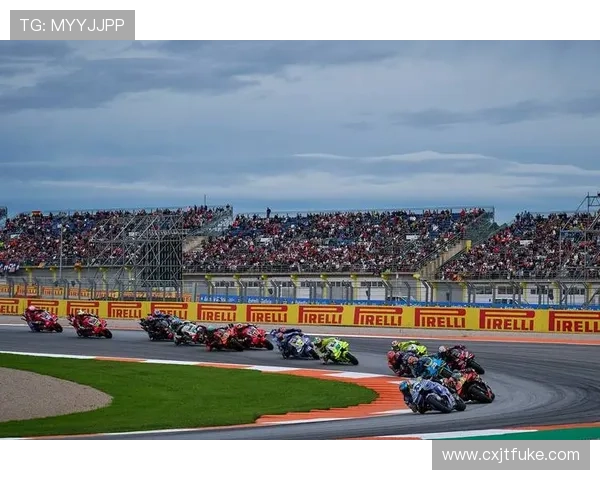 MotoGP赛季最新动态：多支车队角逐激烈 赛道风云变幻