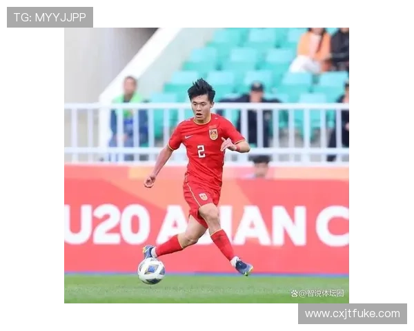 全国联赛激战正酣新星崛起老将坚守赛场引热议球迷期待未来走势 全国联赛激战正酣新星崛起老将坚守赛场引热议球迷期待未来走势