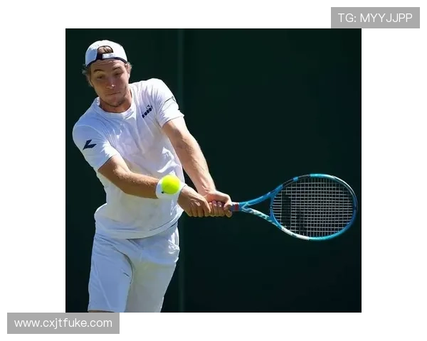 网球世界新星崛起：年轻选手在国际赛场掀起风暴，未来可期